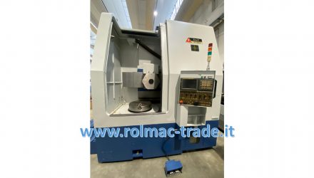 Tornio verticale YOU-JI YV-800A usato