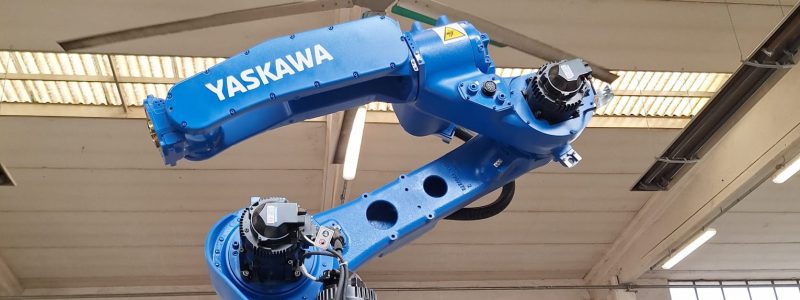Robot YASKAWA GP25 usato
