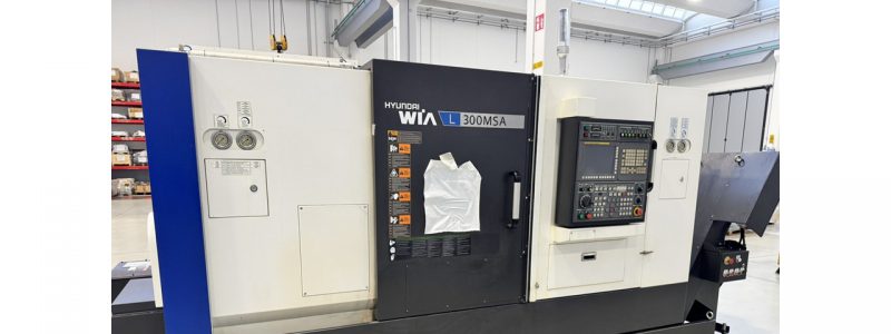 Tornio HYUNDAI WIA L300 MSA usato